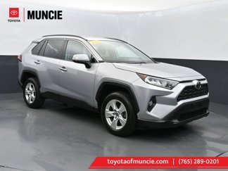 Used 2021 Toyota RAV4 XLE image 1