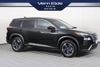 Used 2024 Nissan Rogue SV image 1