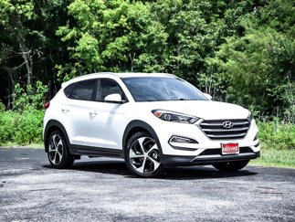 Used 2016 Hyundai Tucson Sport image 1