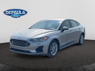 Used 2020 Ford Fusion SE image 1