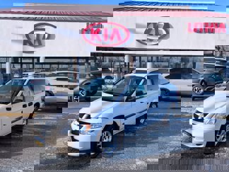 Used 2003 Dodge Caravan SE image 1