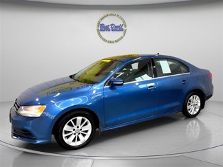 Used 2015 Volkswagen Jetta TDI SE image 1