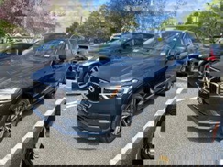 Certified 2021 Volvo XC60 T5 Momentum w/ Premium Package image 1
