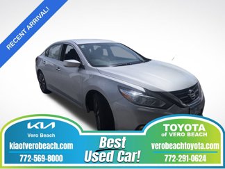 Used 2018 Nissan Altima 2.5 SV image 1