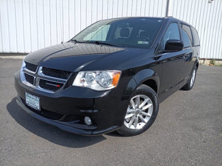 Used 2018 Dodge Grand Caravan SXT image 1