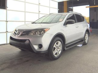 Used 2013 Toyota RAV4 LE image 1