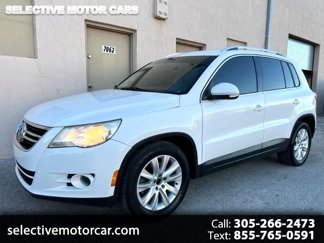 Used 2009 Volkswagen Tiguan SEL image 1