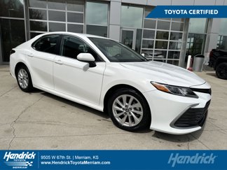 Used 2024 Toyota Camry LE image 1
