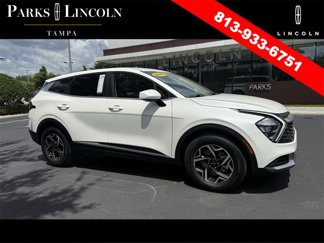 Used 2023 Kia Sportage LX image 1