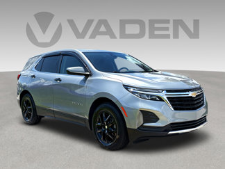 Used 2023 Chevrolet Equinox LT w/ Driver Convenience Package image 1