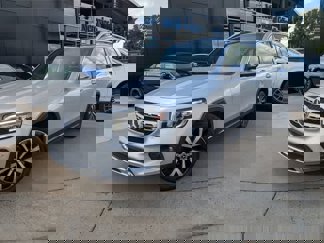 Certified 2020 Mercedes-Benz GLB 250 4MATIC image 1