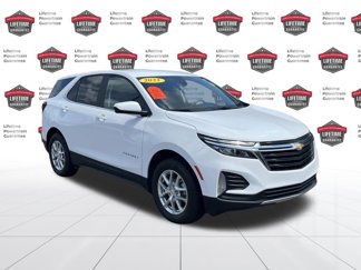 Used 2023 Chevrolet Equinox LT image 1