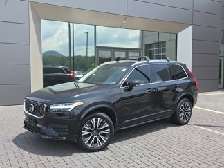 Used 2022 Volvo XC90 T5 Momentum image 1