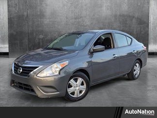 Used 2019 Nissan Versa SV image 1