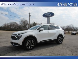 Used 2023 Kia Sportage LX image 1
