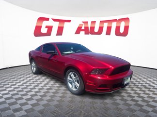 Used 2014 Ford Mustang Coupe image 1