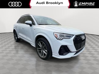 Used 2022 Audi Q3 2.0T Premium Plus w/ Premium Plus Package image 1
