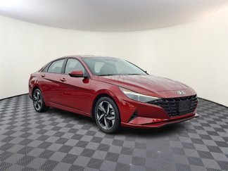 Used 2023 Hyundai Elantra SEL w/ Convenience Package image 1
