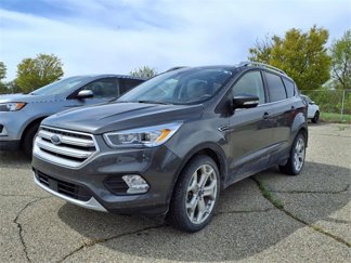 Used 2019 Ford Escape Titanium image 1