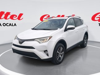 Used 2017 Toyota RAV4 XLE image 1