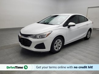 Used 2019 Chevrolet Cruze LS image 1