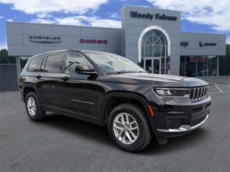 Used 2023 Jeep Grand Cherokee L Laredo image 1