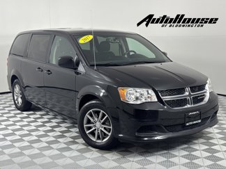 Used 2017 Dodge Grand Caravan SE image 1