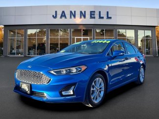 Used 2019 Ford Fusion Energi Titanium image 1