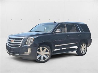 Used 2017 Cadillac Escalade Luxury image 1