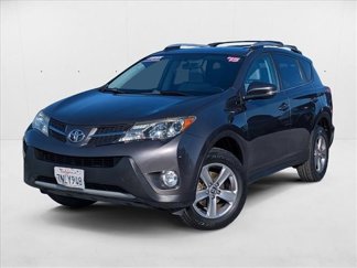Used 2015 Toyota RAV4 XLE image 1