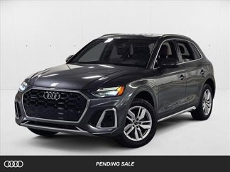 Used 2022 Audi Q5 2.0T Premium w/ Convenience Package image 1