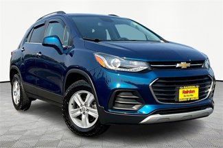 Used 2020 Chevrolet Trax LT w/ LT Convenience Package image 1