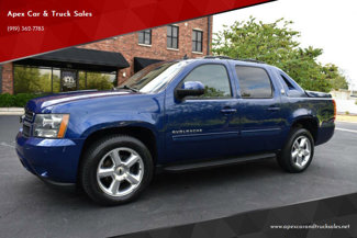Used 2013 Chevrolet Avalanche LT image 1