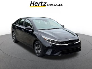 Used 2023 Kia Forte LXS image 1
