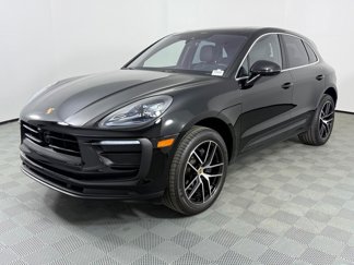 Certified 2025 Porsche Macan image 1