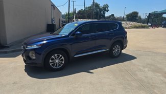 Used 2020 Hyundai Santa Fe SE image 1