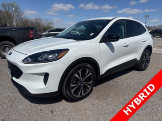 Used 2021 Ford Escape SE w/ SE Sport Appearance Package image 1