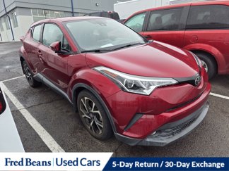 Used 2018 Toyota C-HR XLE image 1