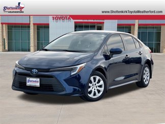 Used 2023 Toyota Corolla LE image 1