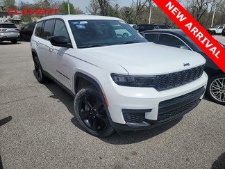 Used 2022 Jeep Grand Cherokee L Laredo image 1