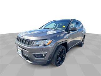 Used 2018 Jeep Compass Latitude w/ Popular Equipment Group image 1
