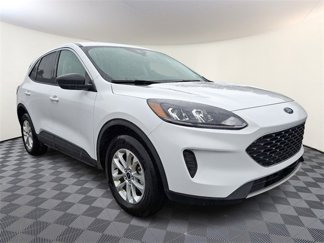 Used 2022 Ford Escape SE image 1