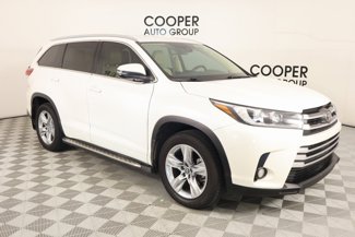 Used 2017 Toyota Highlander FWD V6 image 1