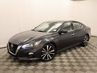 Used 2020 Nissan Altima 2.0 Platinum image 1