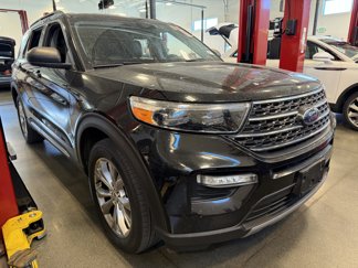 Used 2023 Ford Explorer XLT w/ Equipment Group 202A image 1