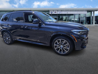 Used 2019 BMW X5 xDrive40i w/ M Sport Package image 1