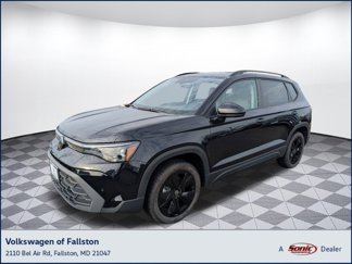 New 2025 Volkswagen Taos SE image 1