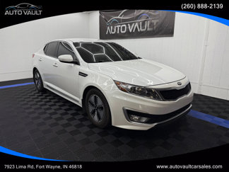 Used 2013 Kia Optima LX image 1