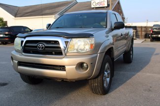Used 2005 Toyota Tacoma 4x4 Access Cab image 1