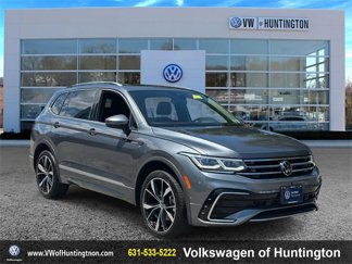 Certified 2022 Volkswagen Tiguan SEL R-Line image 1
